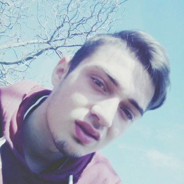 Un student la Teologie din Hârşova a dispărut în apele Dunării